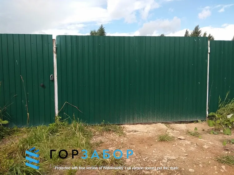 Монтаж забора из профлиста недорого за 1 день