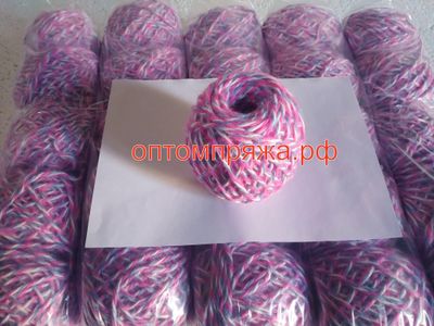 2. Меланж в клубках (голубой, малина, молочный) Цена указана за упаковку (в упаковке 10 клубков)