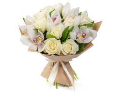 11 роз, 9 тюльпанов, 5 орхидей в крафт бумаге