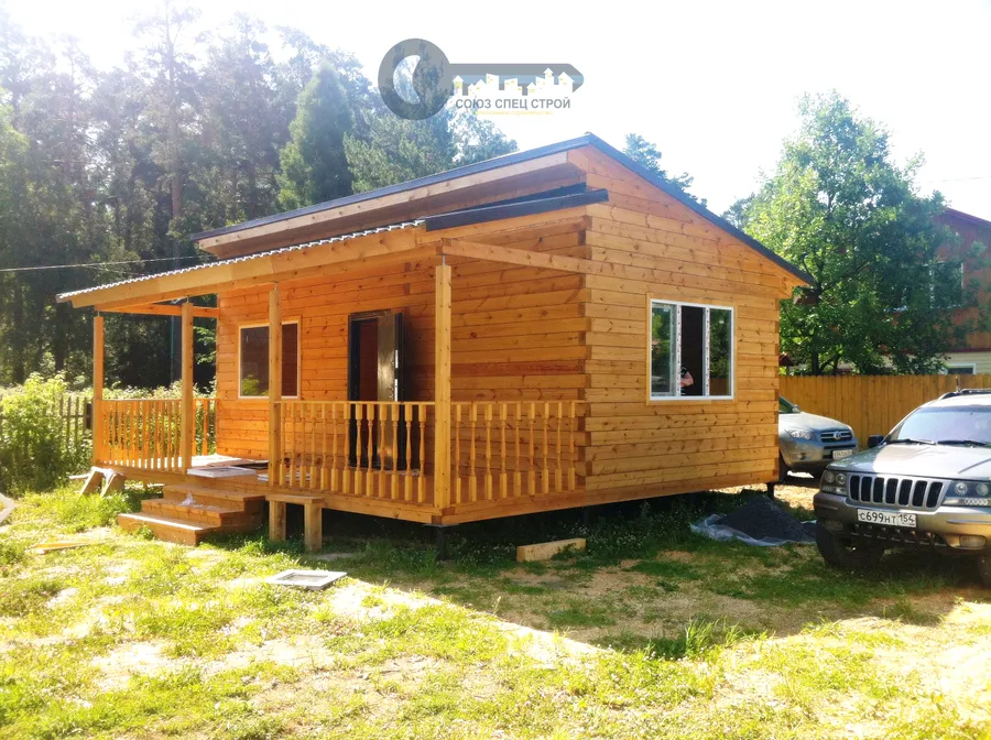 Дачный дом с верандой
