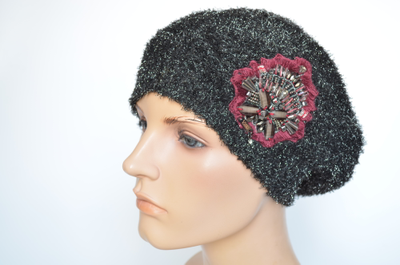 Черный итальянский берет Вицио со стразами Сваровски