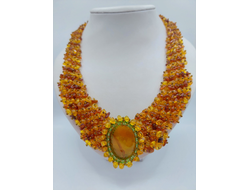 Колье из Чешского бисера и натурального янтаря 11014