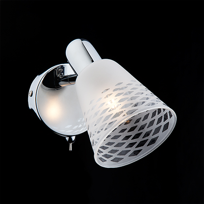 Настенный светильник с поворотным механизмом