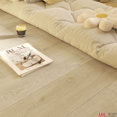 SPC ламинат FloorBee Project Дуб Софт 2005 43 класс толщина 4.0 мм с фаской замковый 2.6645 м2