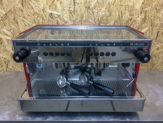 КОФЕМАШИНА QUALITY ESPRESSO FUTURMAT RIMINI КРАСНАЯ