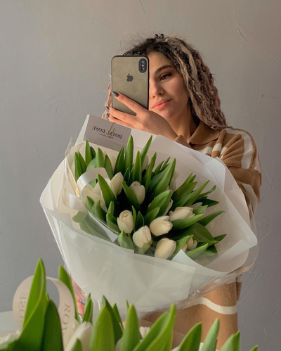 Букет из белых тюльпанов 25 шт