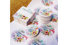 Печать прорезных наклеек, этикеток