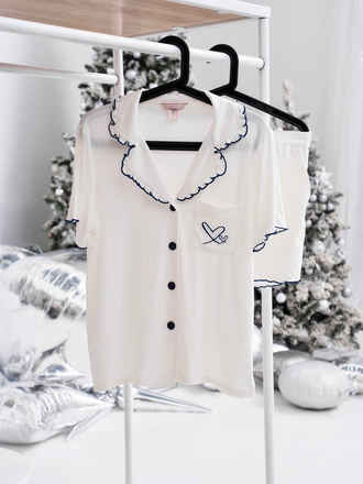 ДОМАШНЯЯ ОДЕЖДА ВИКТОРИЯ СИКРЕТ С СЕРДЕЧКОМ ЦВЕТ БЕЛЫЙ