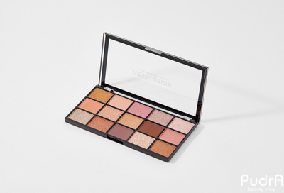 Makeup Revolution Палетка теней Re-Loaded Palette Fundamental