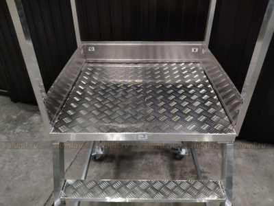 Лестница с площадкой ЛС 1.0