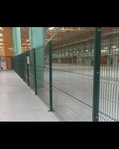 Ограждение в помещении