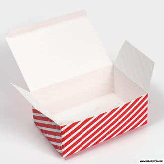 Коробка «С Новым годом» Красная 18 х 12 х 7 см