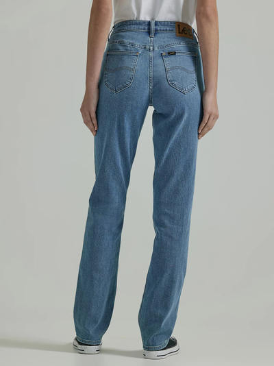 Джинсы Lee® Women's Legendary Regular Straight Jean