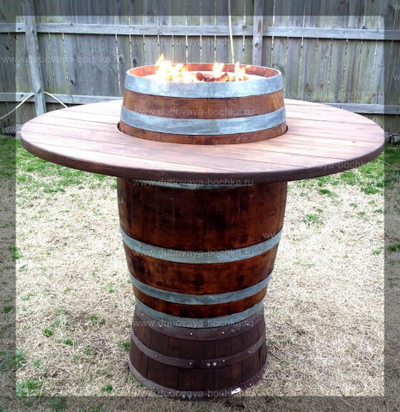 Стол из винной бочки