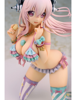 Фигурка 1/7 Супер Сонико (Super Sonico)