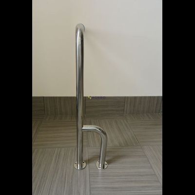 Поручень опорный стационарный Г-образный, 850 x 750 Левое или правое исполнение с доп ножкой  возле унитаза