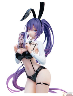 Фигурка 1/4 Юна (Yuna Bunny Girl Ver.)