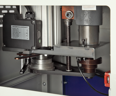 Фрезерный станок с подвижным столом BELMASH MM1500ST1000/400 (1,5 кВт, 400 В)