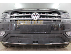 Защита радиатора Volkswagen Teramont 2017- black низ с камерой и парктроником
