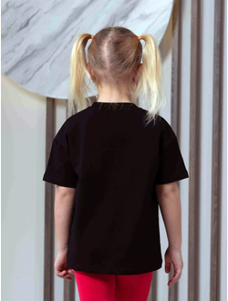 Футболка и леггинсы