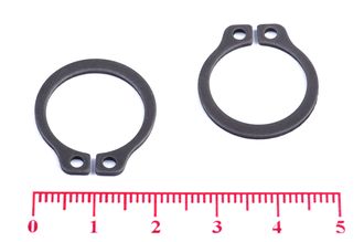 Стопорное кольцо наружное 18х1,2 ГОСТ 13942-86; DIN 471
