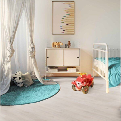 Декор ламината Дуб Баланс Белый LA179XXLV4 в интерьере детской комнаты