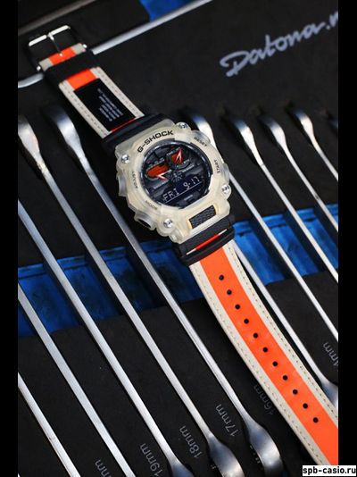 Часы Casio G-Shock GA-900TS-4AER