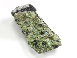 Хризолит (Перидот, Оливин), кристаллы на породе, США (41*24*19 мм, 25 г) №38090