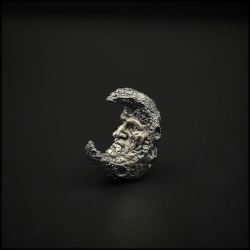 Темлячная бусина Месяц