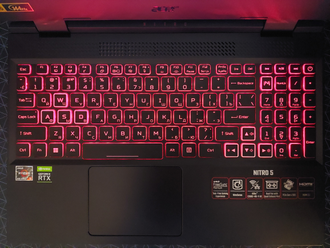 ACER NITRO 5 AN515-46-R03R ( 15.6 FHD IPS 144Hz RYZEN 5 6600H  RTX3060(6GB) 16GB 512SSD )