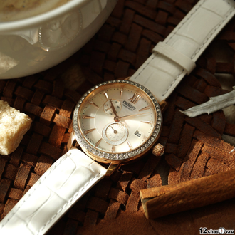 Женские часы Orient RA-AK0004A10B
