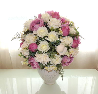 Купить/Искусственная Композиция из ярких сиреневых и белых фактурных искусственных цветов № КВВ054