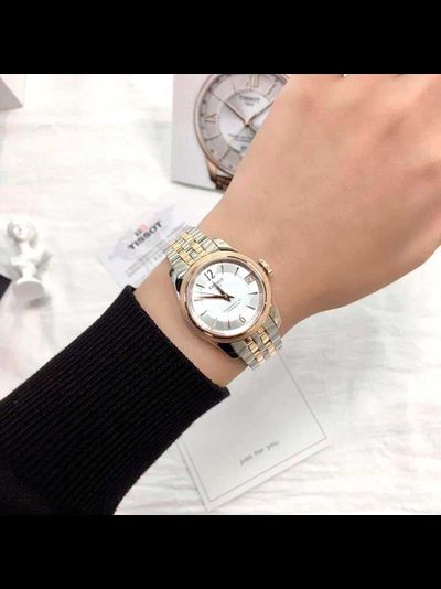 Швейцарские часы Tissot T108.208.22.117.00