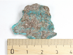 Бирюза, необработанный, дикий образец, США, Аризона (32*28*7 мм, 2,9 г) №37593