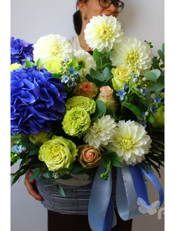 ЦВЕТОЧНАЯ КОМПОЗИЦИЯ № 104