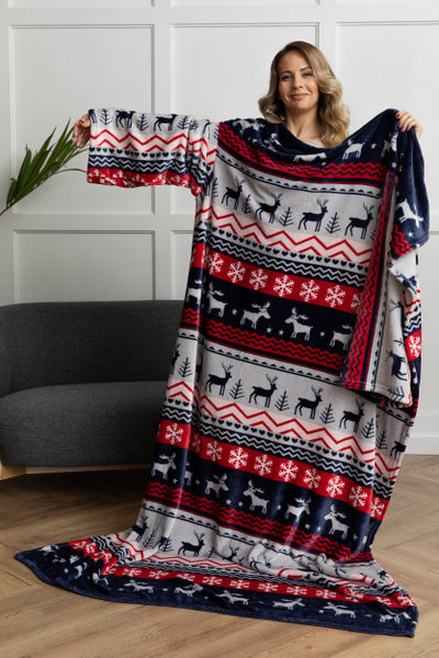 Плед с рукавами "Зимняя сказка" из микрофибры (велсофта)