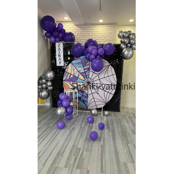 Фотозона для девочки Венсдей