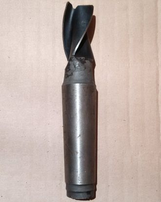 Фреза к/х 28 мм (3 перьев) КМ4 Р6М5