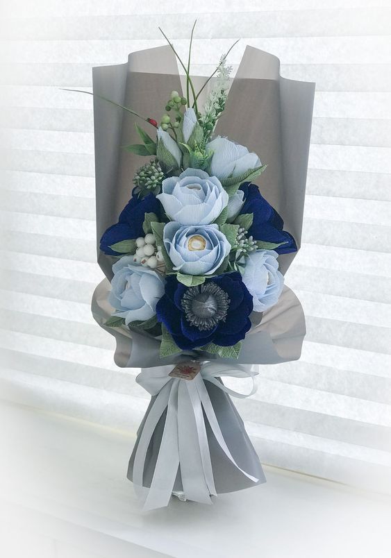 Букеты для мальчиков на 23 февраля