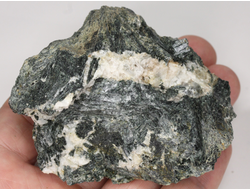 Актинолит, Россия, Северный Кавказ, КЧР, река Большой Блыб (75*70*36 мм, 164 г) №29631