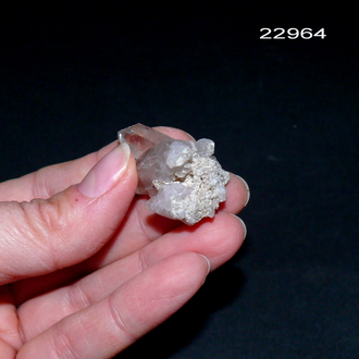 Горный хрусталь натуральный (друза) Казахстан арт.22964: 11,4г - 32*25*19мм