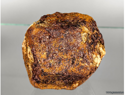 Альмандин (разн. гранат). Россия. 90*65*65мм