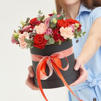 Шляпная коробка Black&Red