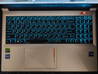 Machenike Aurora Star  XT  ( 15.6 QHD (2560x1440) IPS 165Hz i7-14650HX RTX4060 (8Gb) 32Gb 1024Gb SSD )