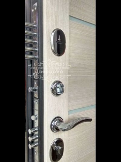 ГАРДА 7,5 см МУАР ЧЕРНЫЙ/ ЦАРГА. ЛИСТВЕННИЦА БЕЖ/ БЕЛЫЙ ЛАКОБЕЛЬ