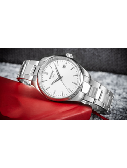 Швейцарские часы Tissot T150.210.11.031.00