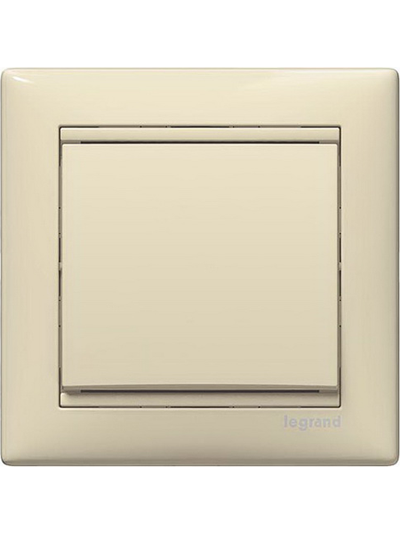 Розетки и выключатели Legrand серии Valena