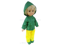 Кукла в осенней куртке (цвет зеленый)