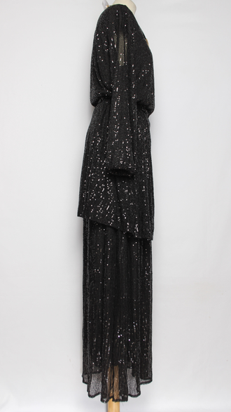 ПЛАТЬЕ-ТУНИКА НАРЯДНОЕ "РАСКЛЕШЕННОЕ ПАЙЕТКИ" черное р.46,50,52,54,58