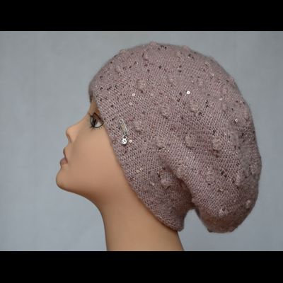 Розовый вязаный женский берет Визио фото итальянских шапок и беретов Vizio Collezione